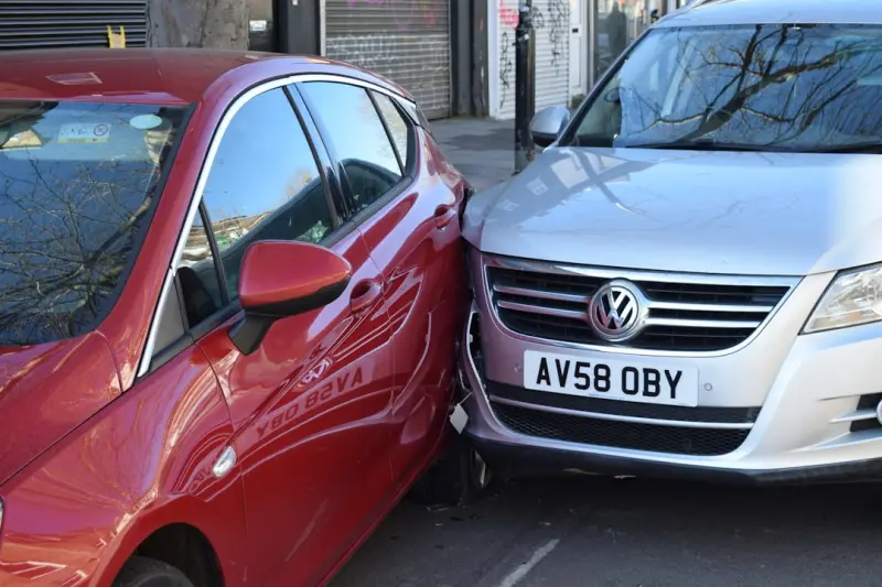 Who’s Liable When a Self‑Driving Car Hits You?