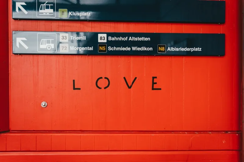When Love Unravels: A Modern Guide to Navigating Divorce
