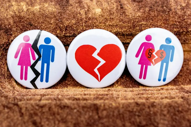 Managing Shared Online Accounts After Divorce