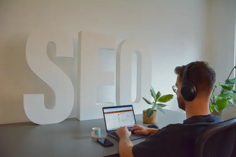 Mastering Voice Search: Intent‑Driven SEO Strategies for the Conversational Web Mastering Voice Search: Intent‑Driven SEO Strategies for the Conversational Web